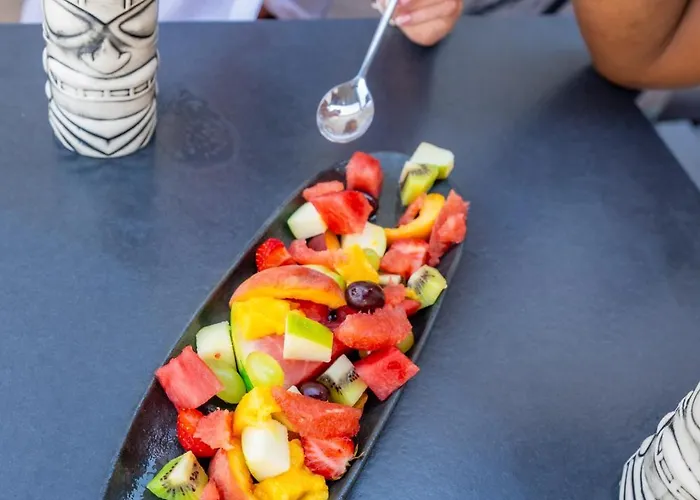 Zen & Ξενοδοχείο Περίσσα