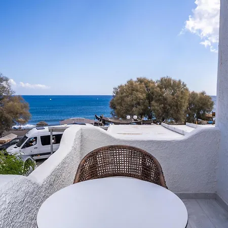 Hotel Zen & Perissa (Santorini)